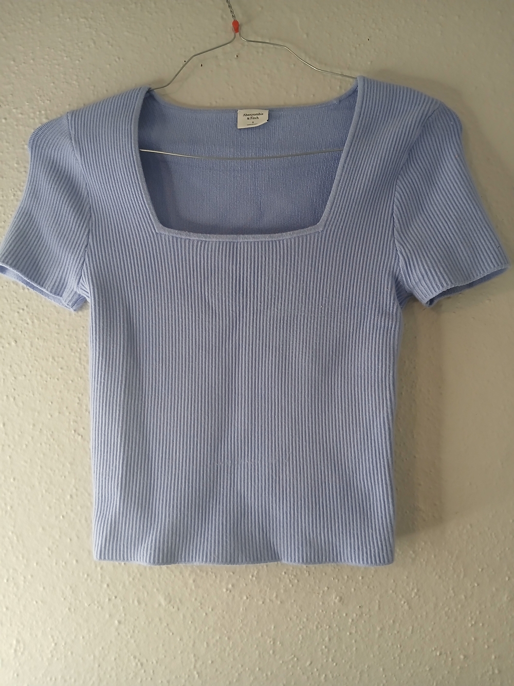 Abercrombie & Fitch Pastel Blue Ribbed Square-Neck Crop Tee - Picture 3 of 6